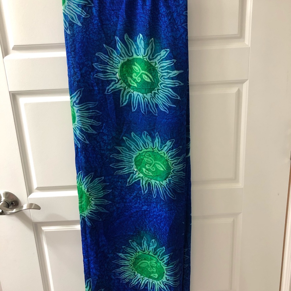 Large scarf wrap beach cover up by La Vina. Celestial vibrant blue print